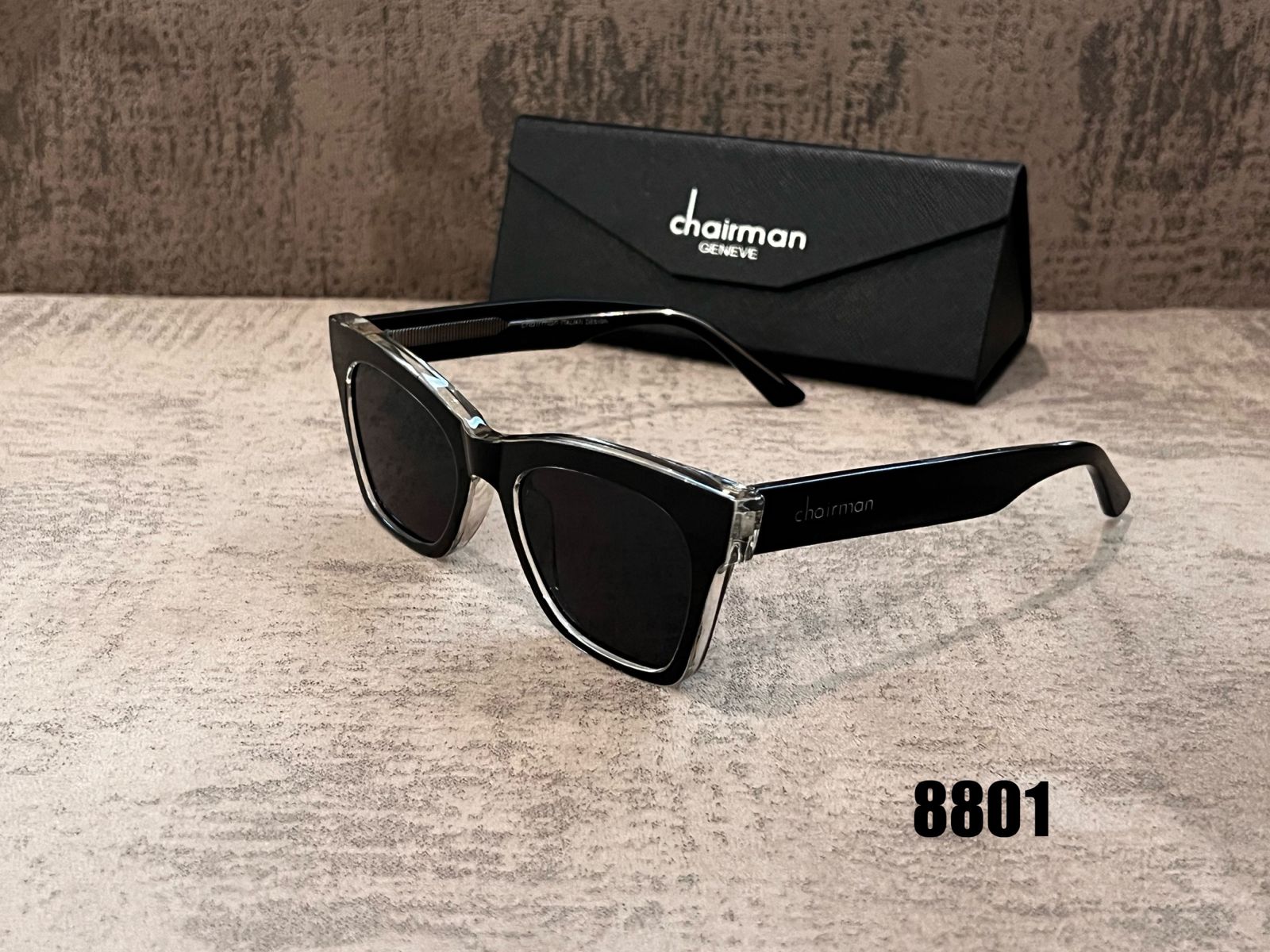 Luxury Sunglasses with Black and Transparent Frame