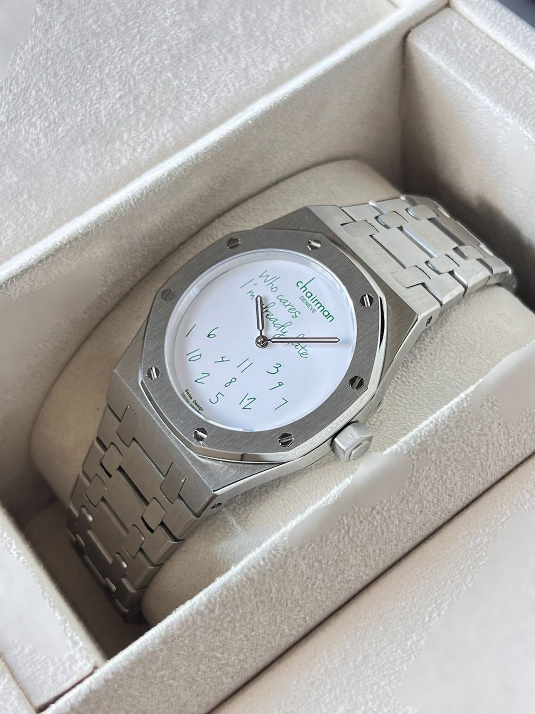 Chairman Geneve White Dial Silver Chain Gents Watch